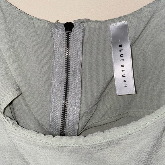 Blue Blush matching two piece set in small - Picture 4 of 4